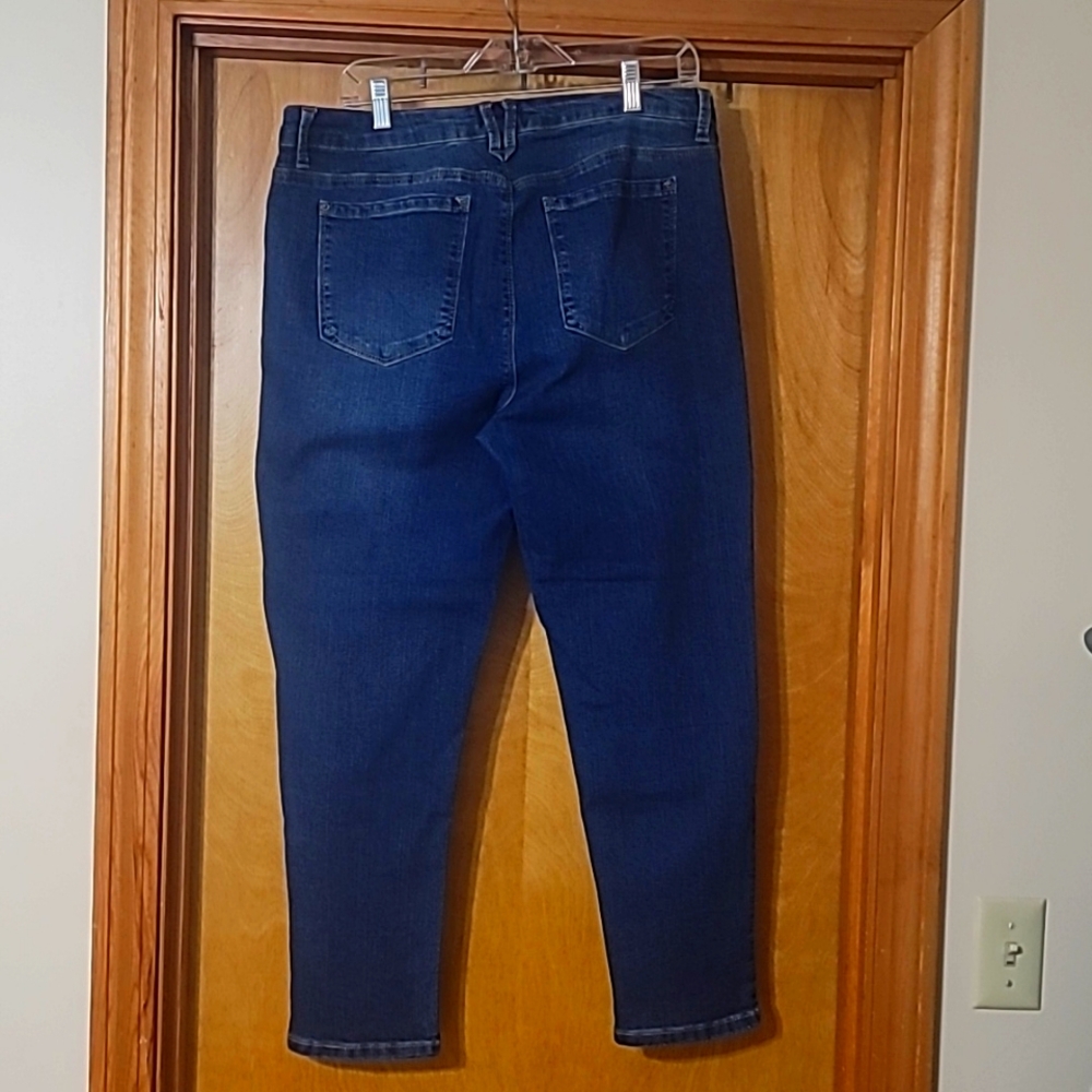 Curve Appeal Jeans